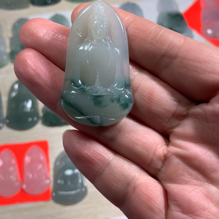 项链未镶嵌翡翠观音