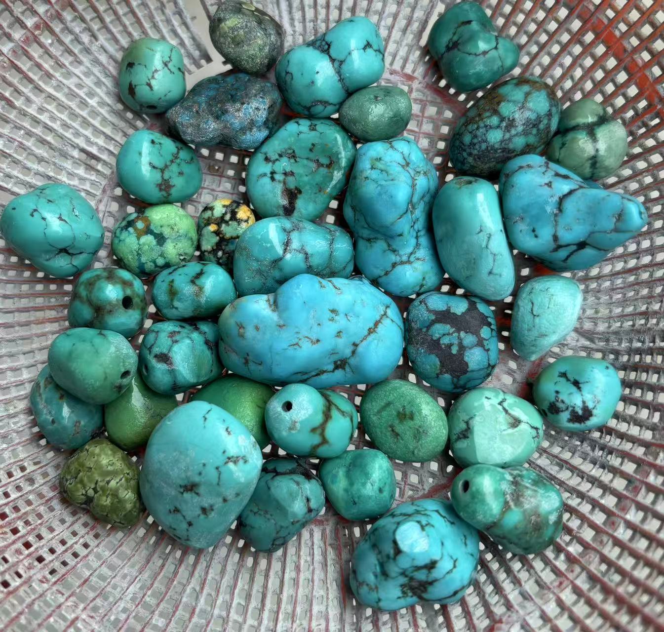 天然绿松石散珠圆柱配饰品