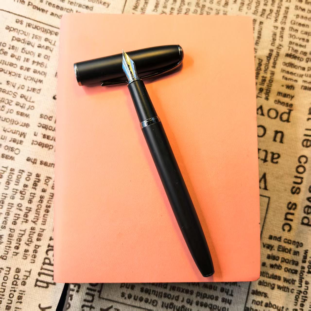 湖小山916钢笔26明尖