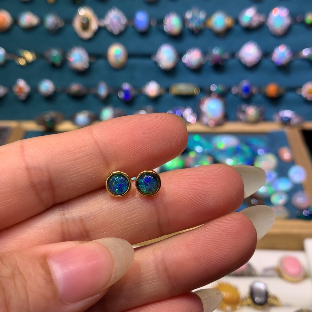 兰***卉欧泊银S925镶嵌耳饰珠珠耳钉高级感