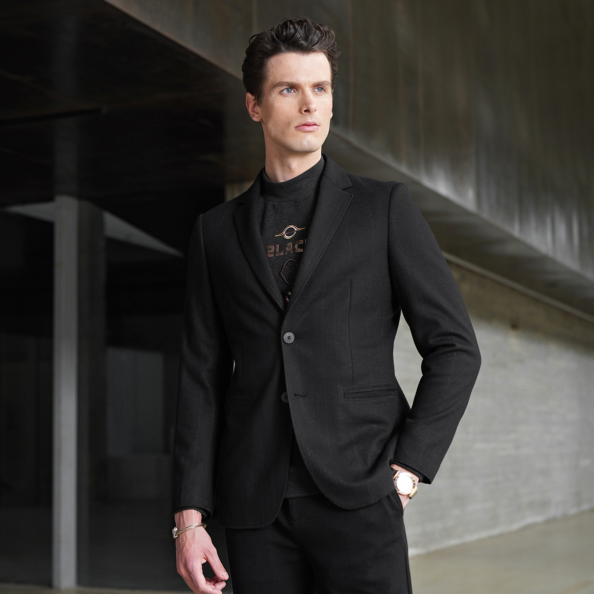 522号 男士条子纹商务保暖西装A15-103111