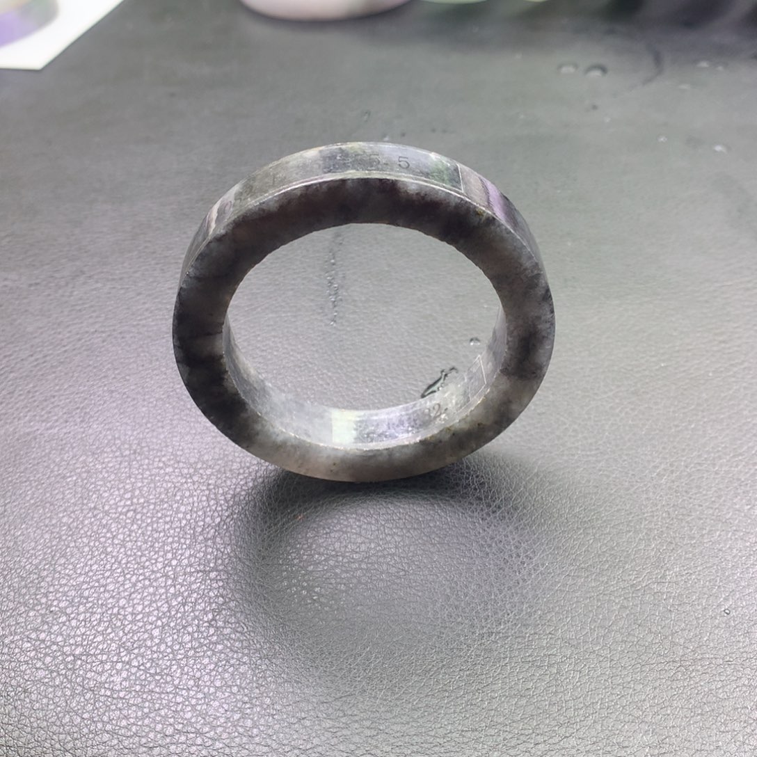 定制翡翠未镶嵌55-58正圈翡翠手镯