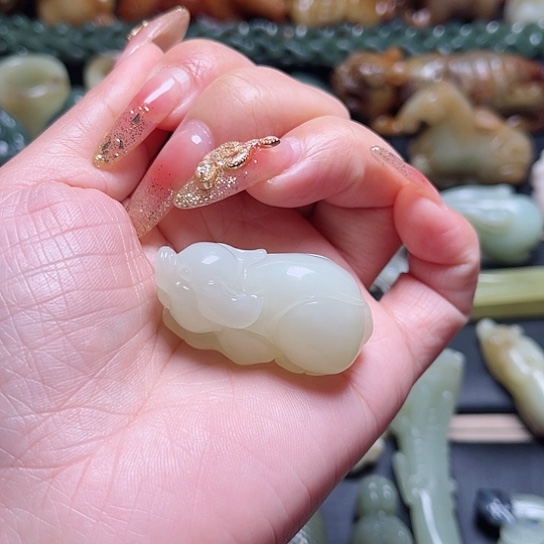 【闪购商品】和田玉吊坠(不含链)未镶嵌孝*