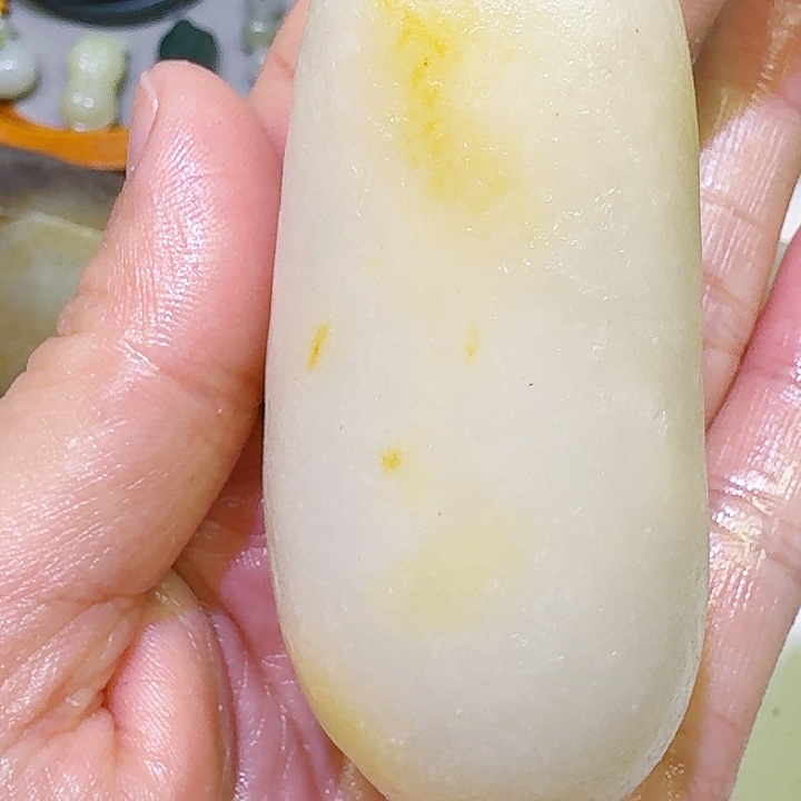 和田玉未镶嵌车挂