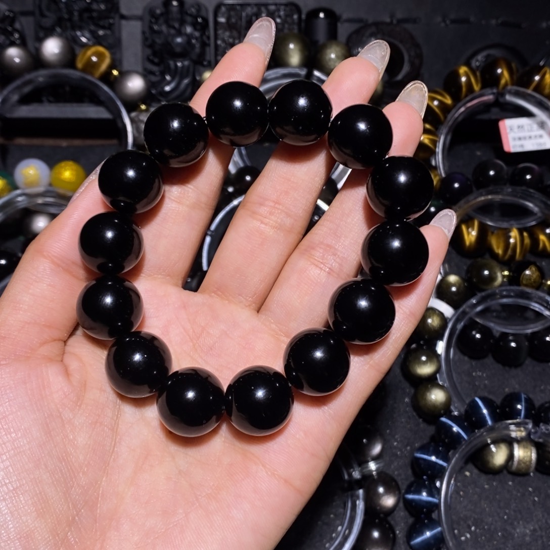 樱***黑曜岩未镶嵌珠宝奇石