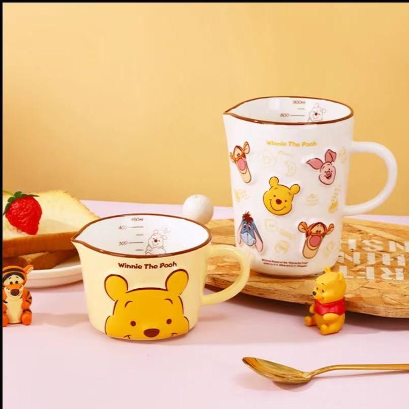 【旭业老张】迪士尼正版维尼熊浮雕陶瓷量杯陶瓷杯杯子水杯马克杯