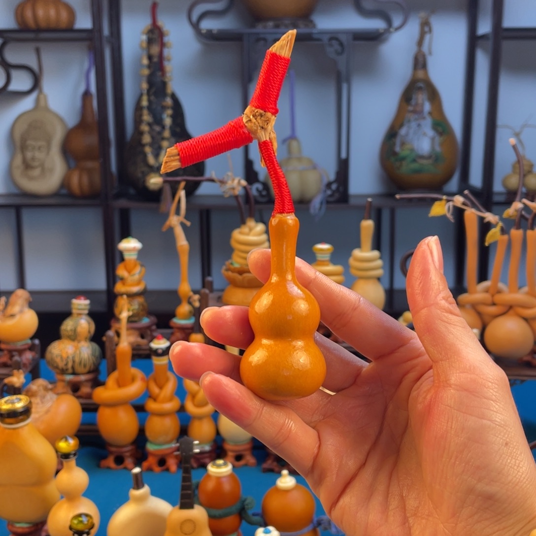 “***”大叶紫檀（黑酸枝木类）