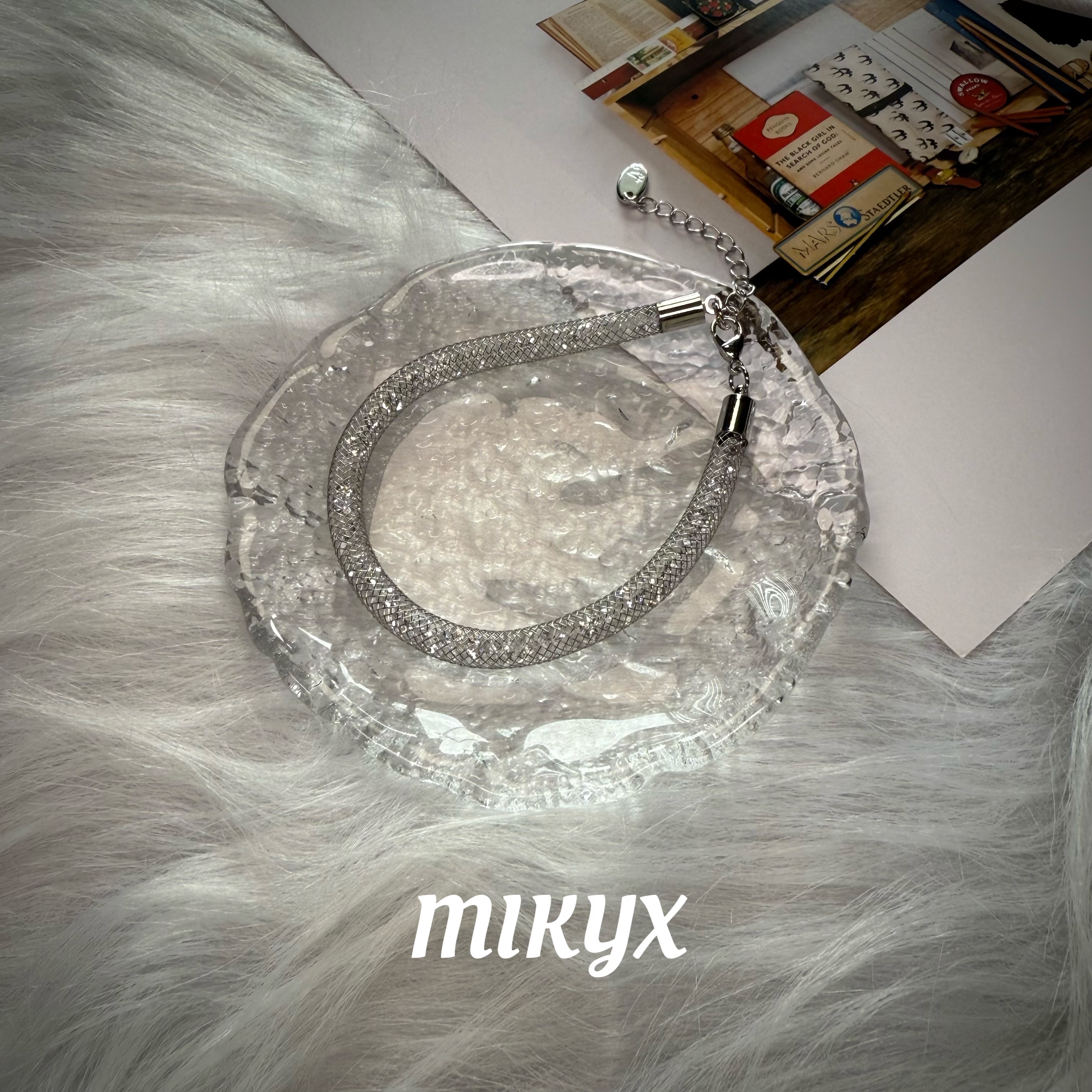 mikyx 铜合金合成锆石手链 银色米袋子手链A155
