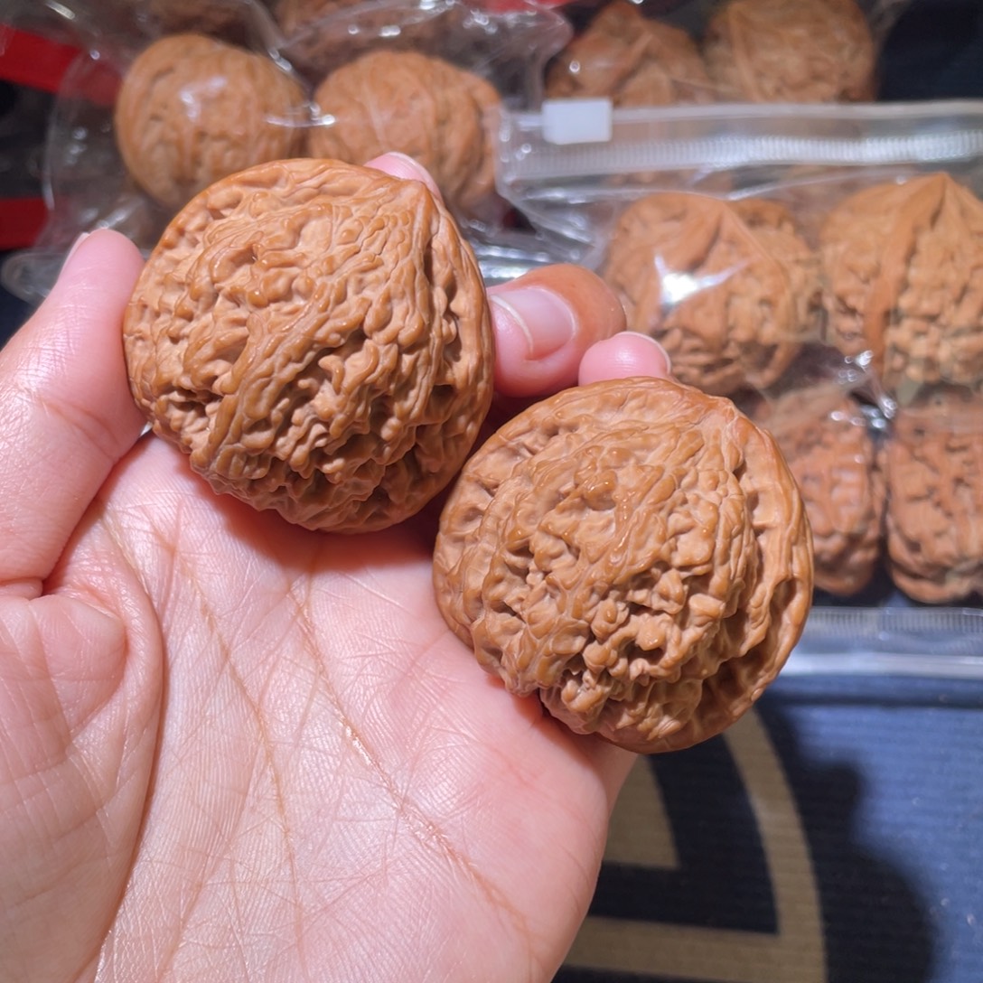 文玩核桃吊坠龙脊43