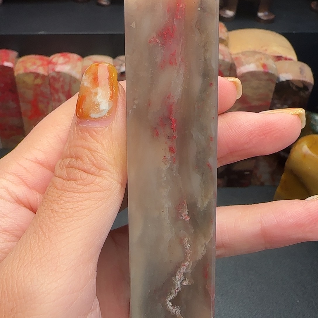 昌化石昌化鸡血石