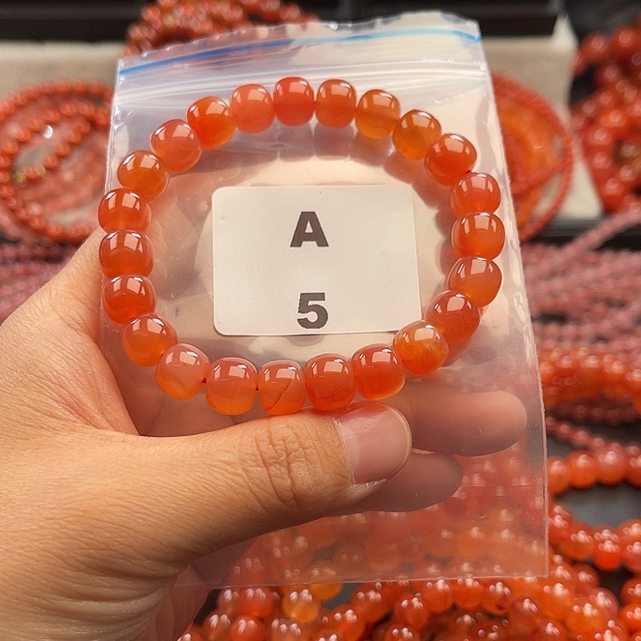 南红玛瑙未镶嵌多样性发货默认微瑕称重9mm