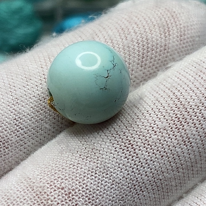 绿松石未镶嵌天然原矿 地大质检13.7mm
