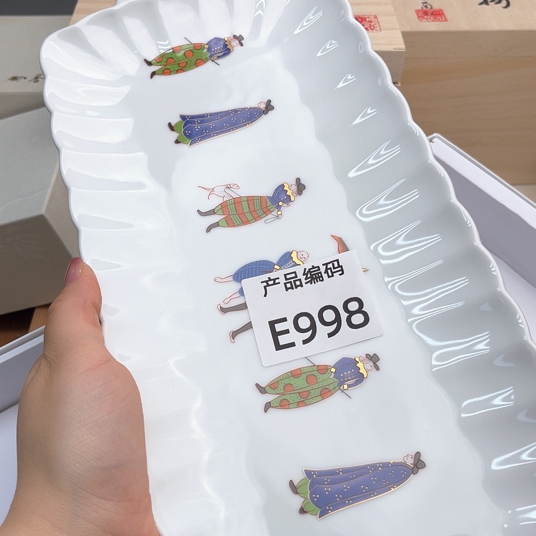 瓷片哦哦哦哦哦哦