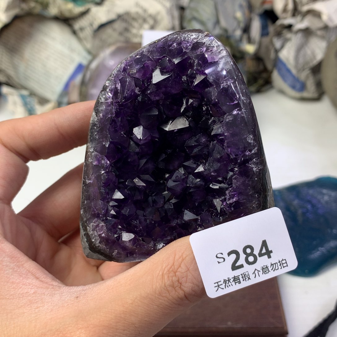 水晶大型摆件（非配饰）未镶嵌