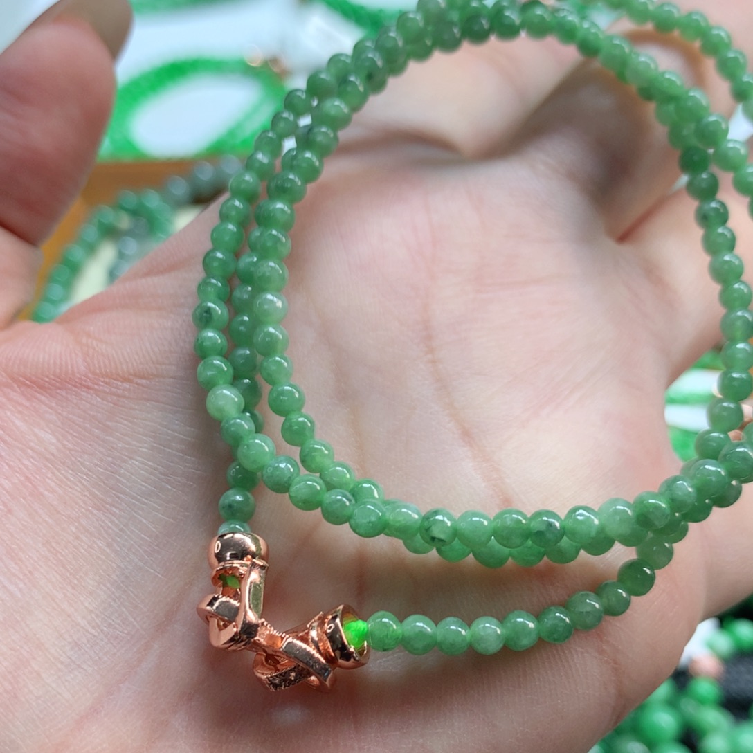 翡翠未镶嵌手链翡翠