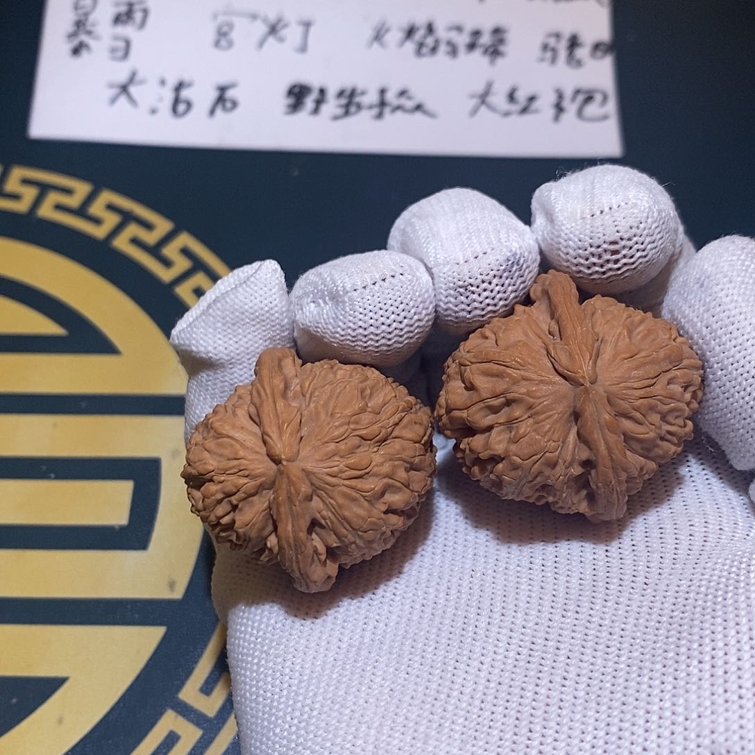 文玩核桃把件35白狮子
