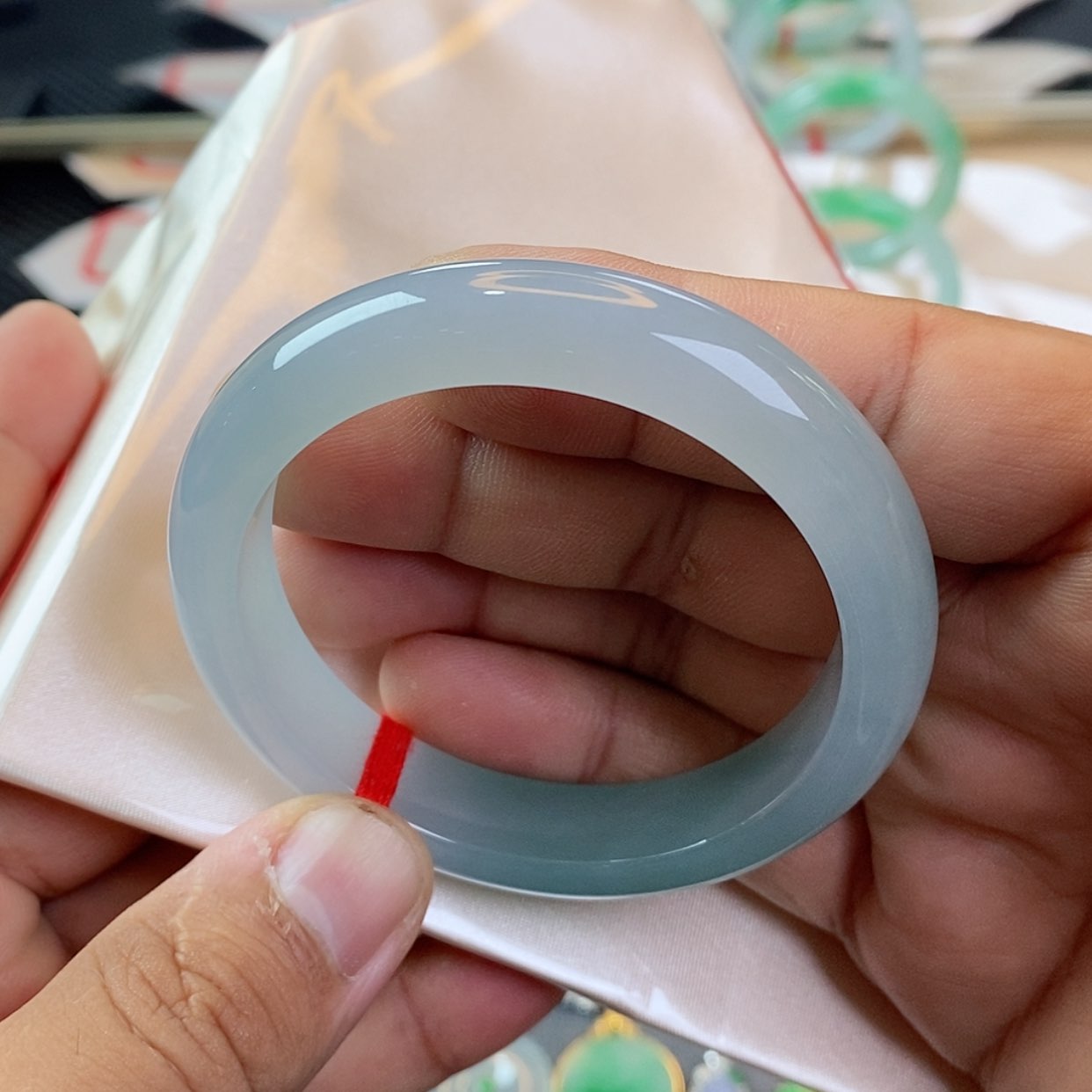 【闪购商品】未镶嵌手镯翡翠