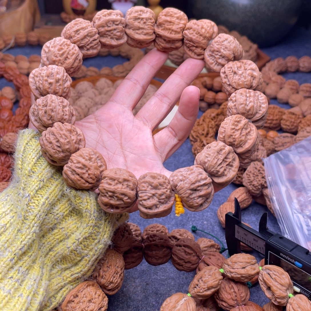 逍***在吊坠文玩核桃核桃