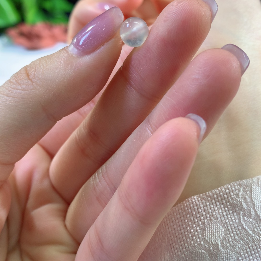 翡翠手串未镶嵌淡咖色