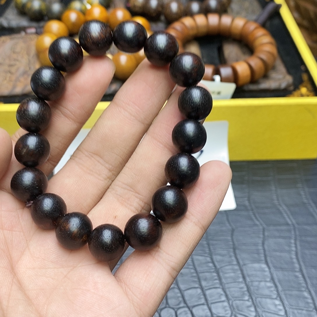 沉香碎屑沉香莺歌绿