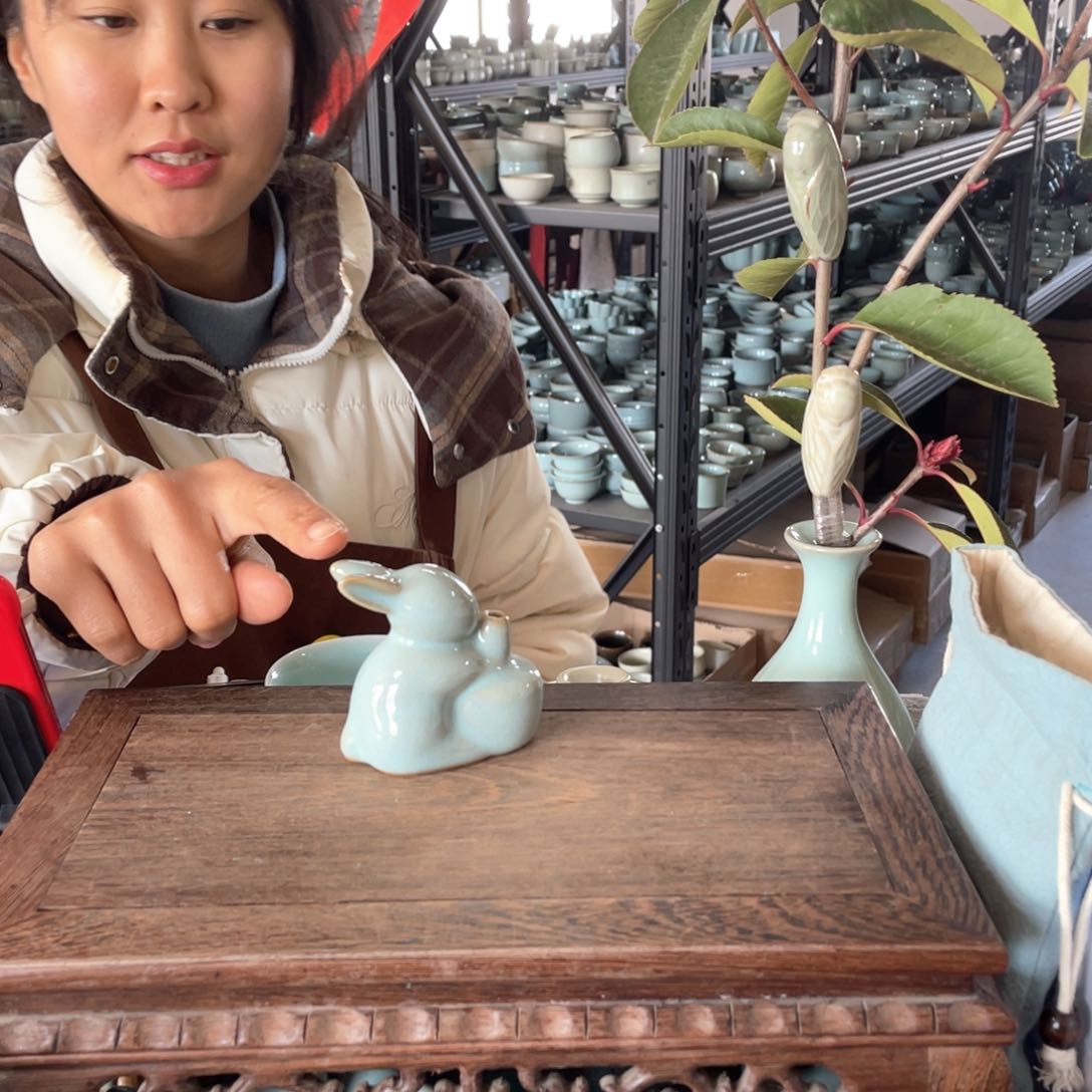 其他天青捣药兔。。。