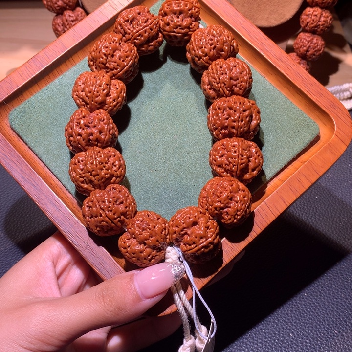 金刚菩提手串25+定制款龙骨梅花