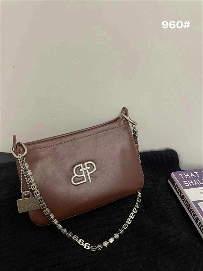 960款真皮百搭单肩包      CSZ