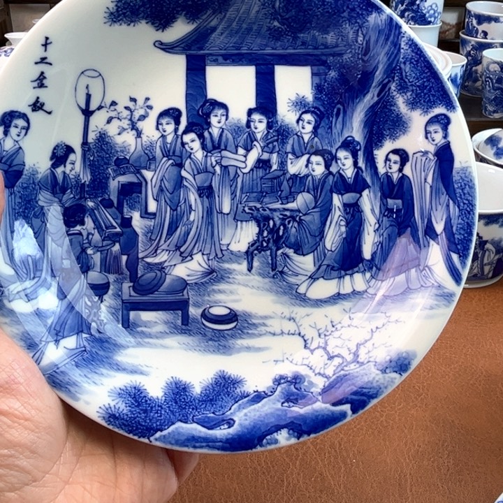 墨****水微瑕青花人物杯子