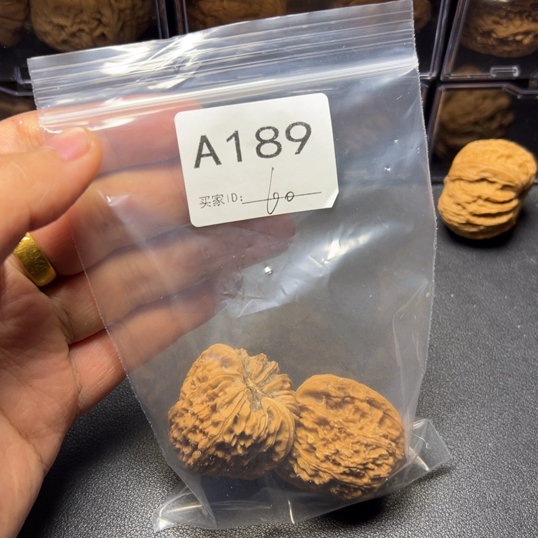 山***期核桃手串/手链哈哈哈哈