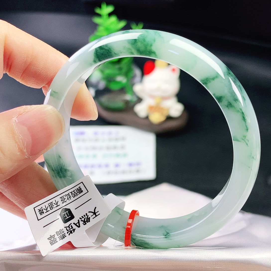 未镶嵌手镯翡翠55圈