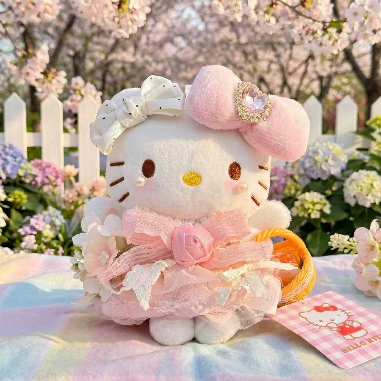 【送礼品袋】正版三丽鸥hellokitty樱间甜遇情人节礼物毛绒挂件