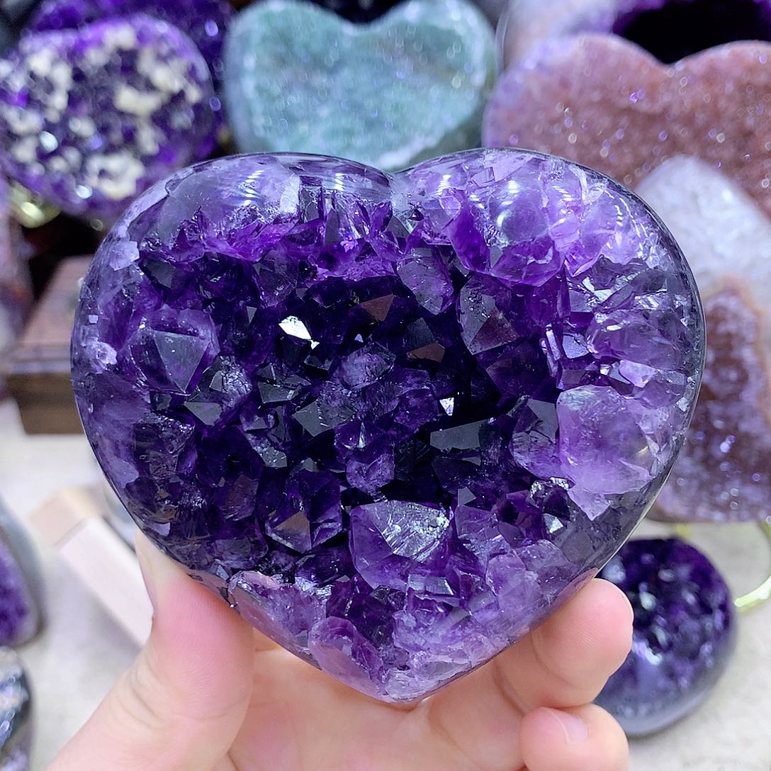 未镶嵌大型摆件（非配饰）紫晶