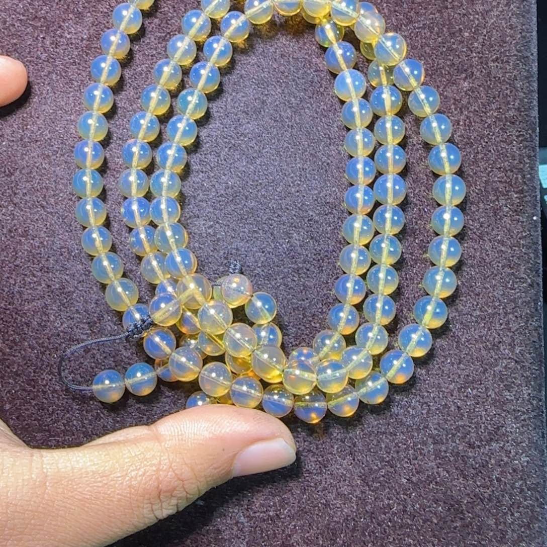 琥珀未镶嵌裸石琥珀