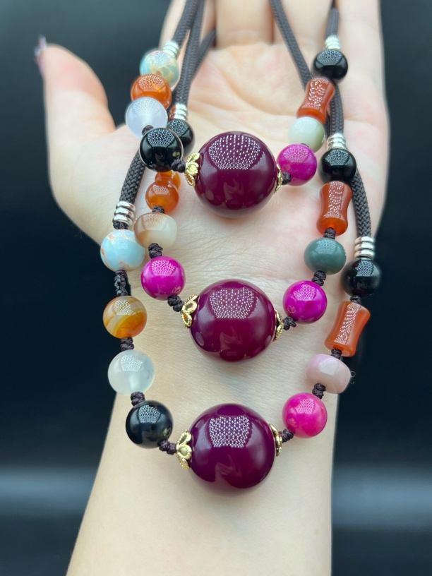 紫杉醇玛瑙转运珠，配饰随机，多样性发货