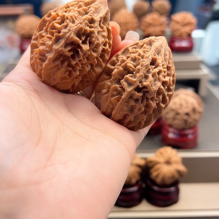 文玩核桃把件41 招财鼠 v-042