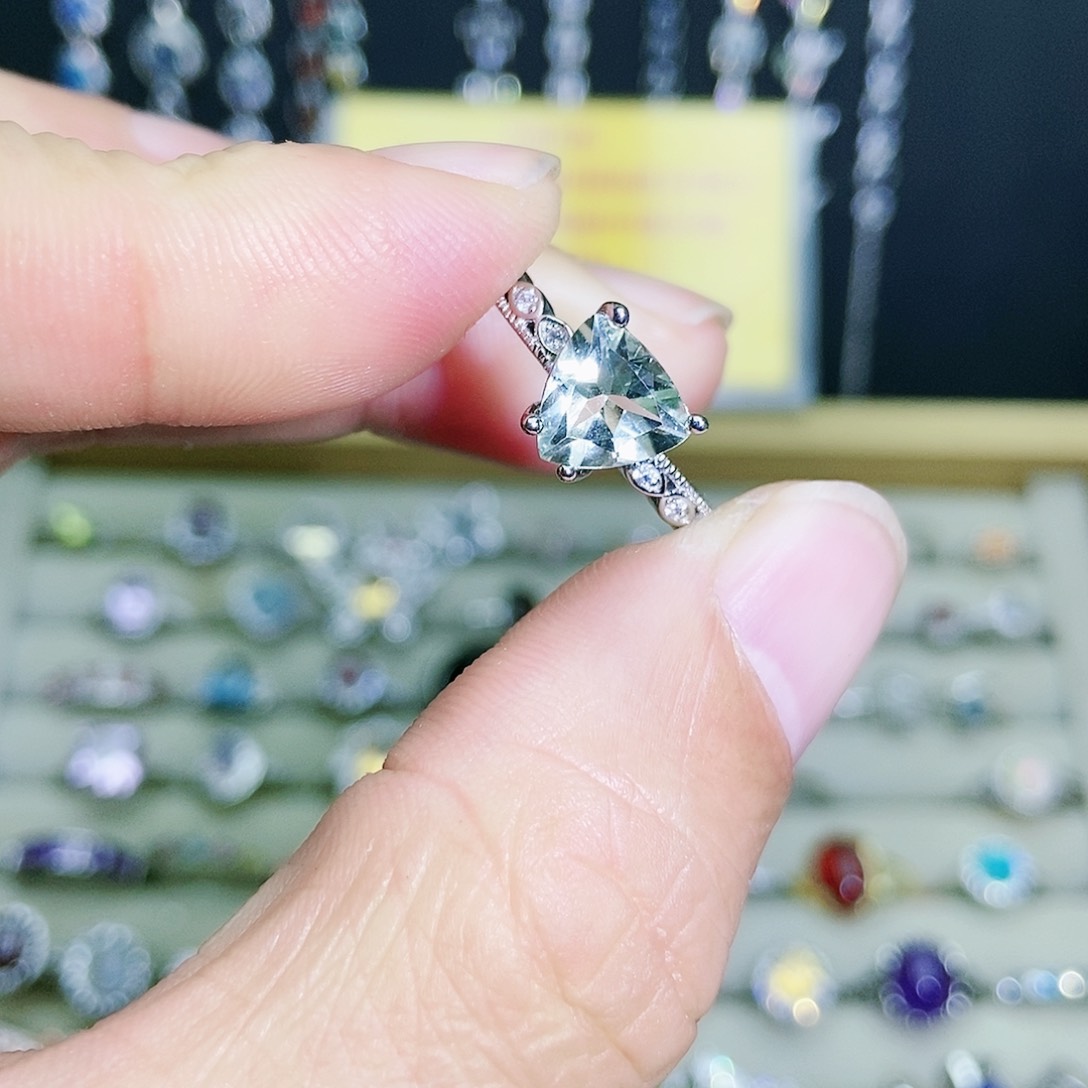 【闪购商品】未镶嵌戒指绿水晶