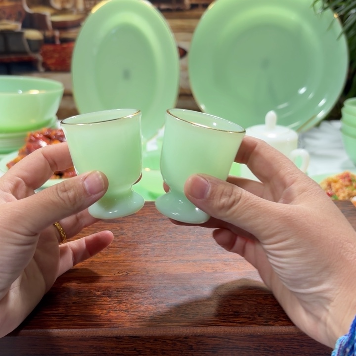 景德镇高端玉瓷套装碗盘单品