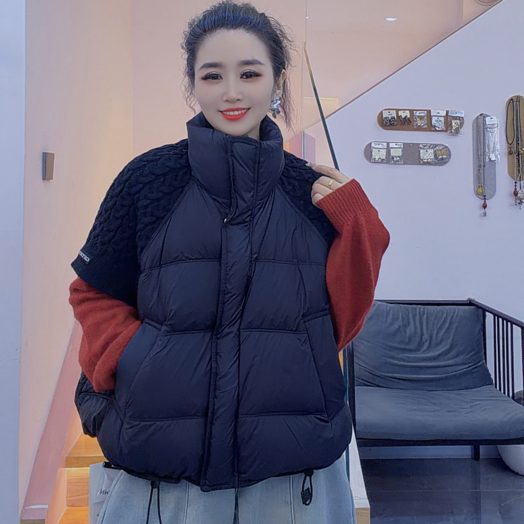 琦琦家  拼接毛线袖潮牌羽马甲