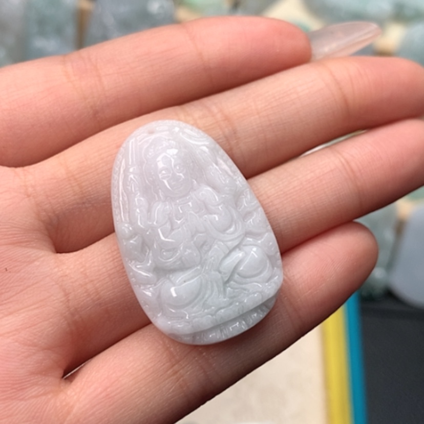 【闪购商品】翡翠颈饰未镶嵌千手观音吊坠