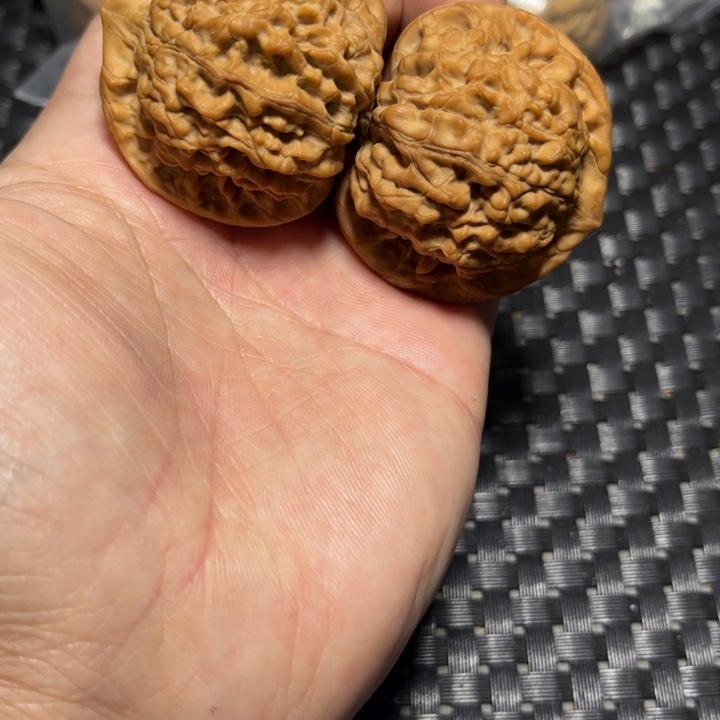 文玩核桃吊坠官帽