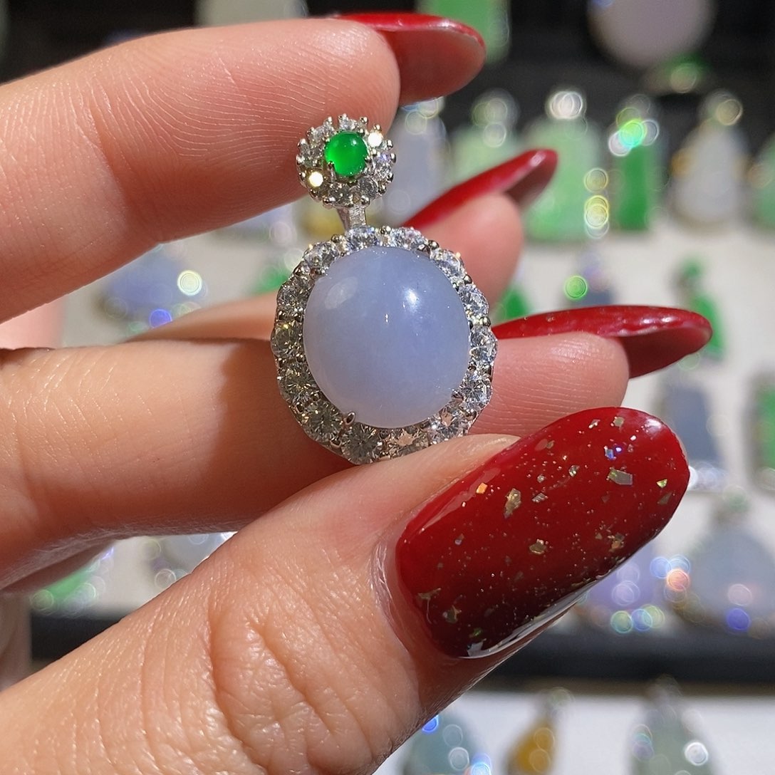 翡翠颈饰银S925镶嵌天然翡翠