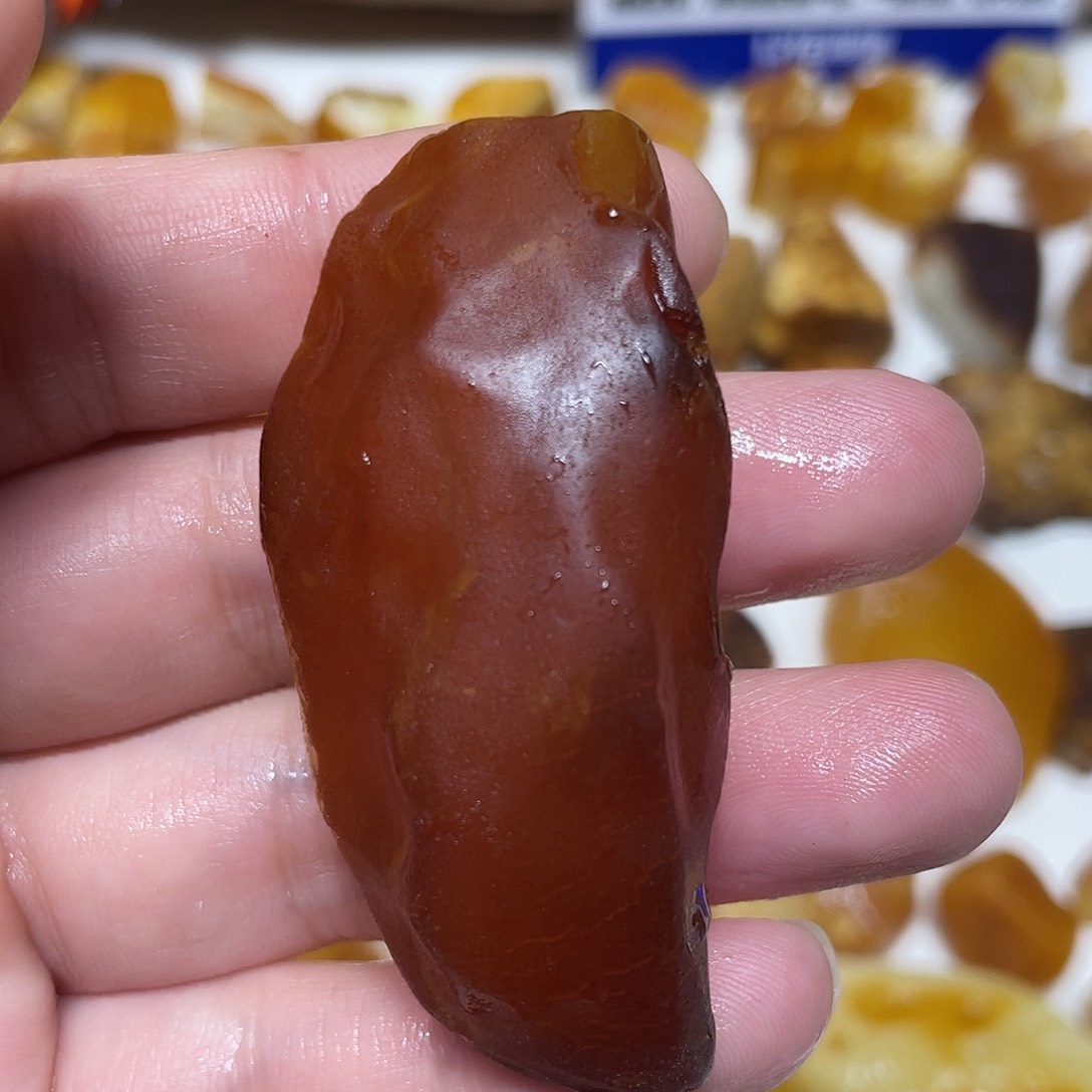 定制琥珀未镶嵌原矿琥珀