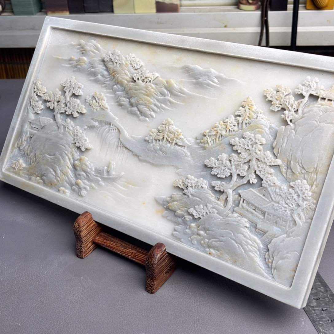 闲***人易砚白玉岩摆件透光