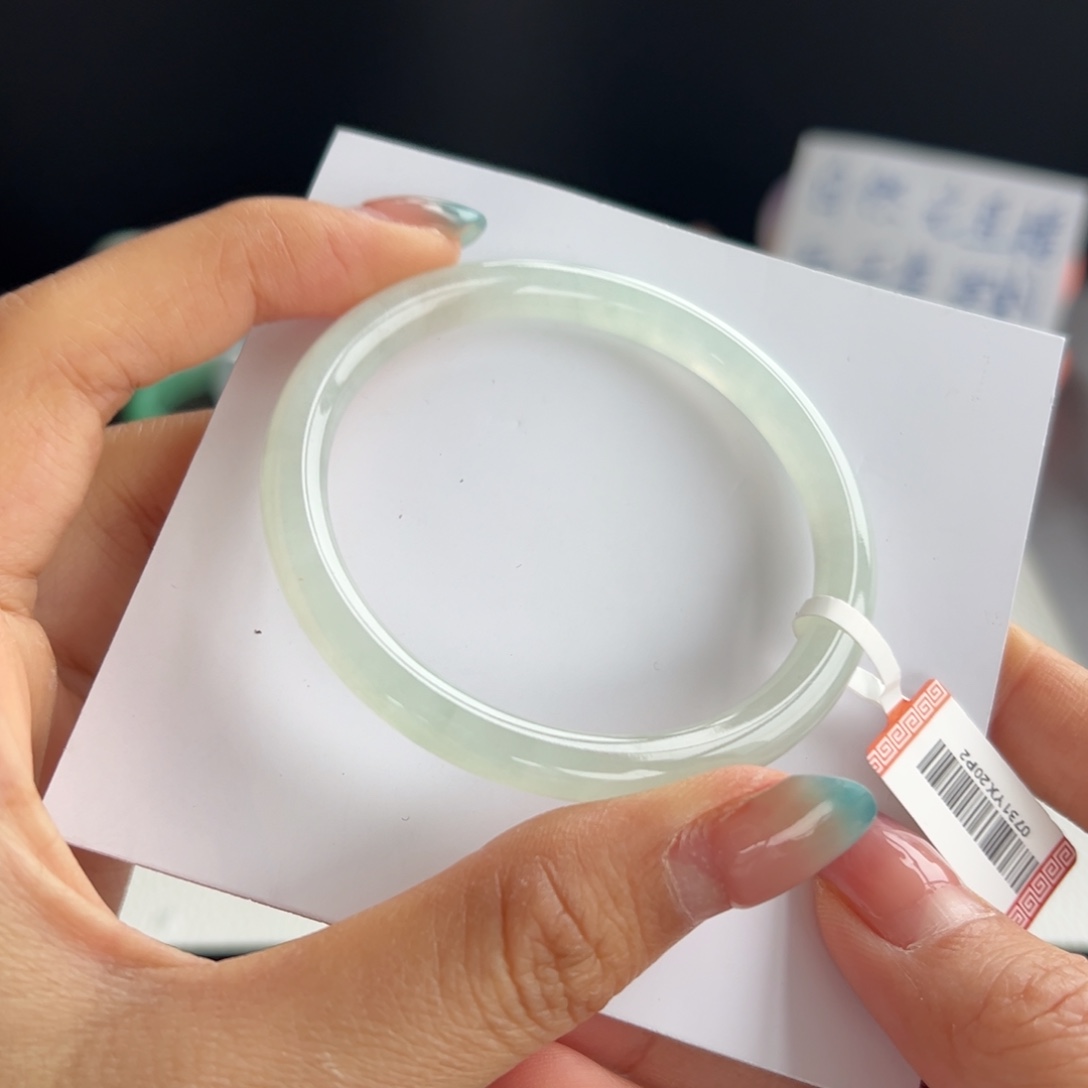 翡翠未镶嵌手镯6号 52.2