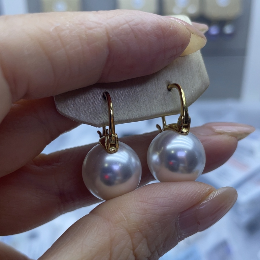 银S925镶嵌耳饰淡水珍珠