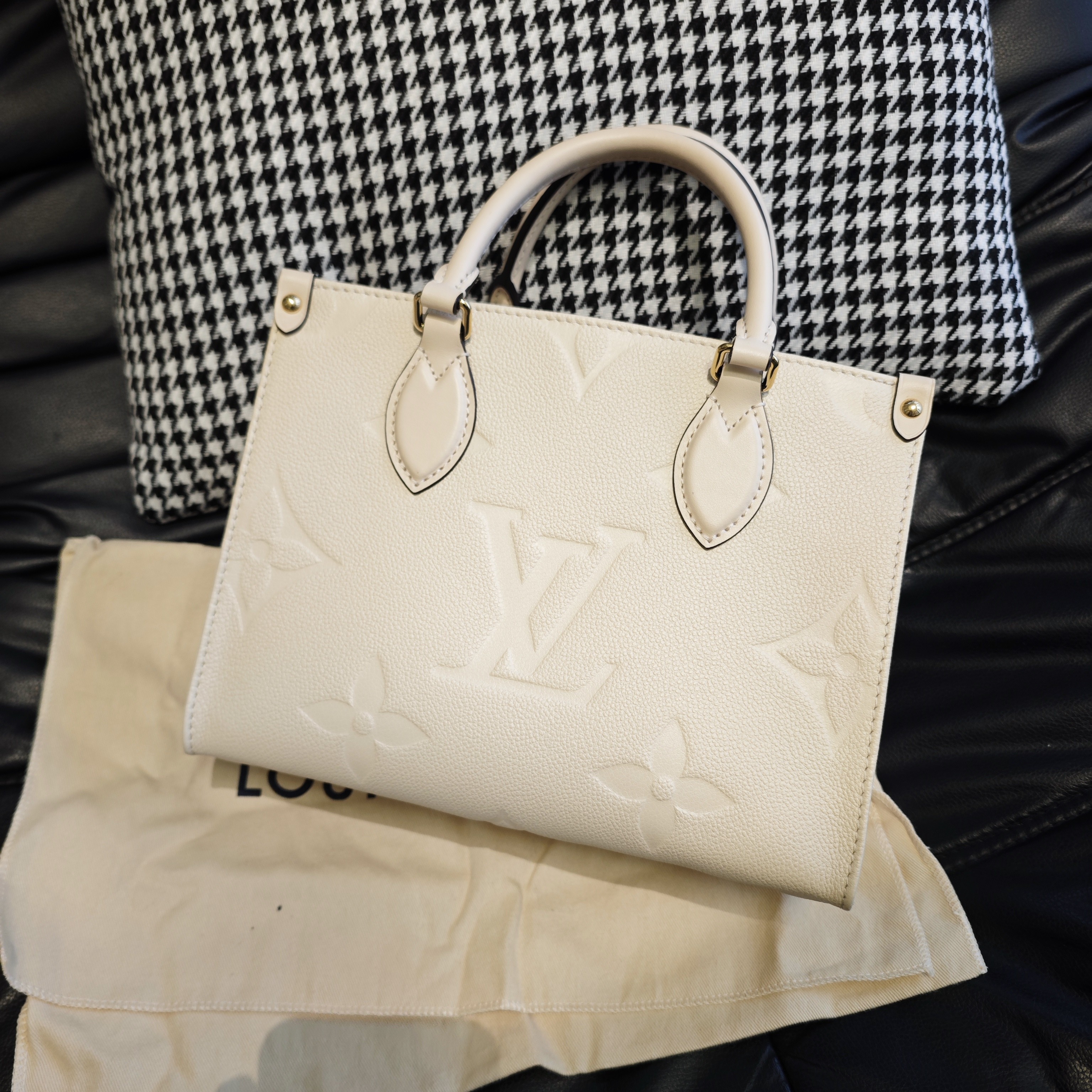 99新 LouisVuitton/路易威登 奢品阁/LV/老花/onthego 全皮白色