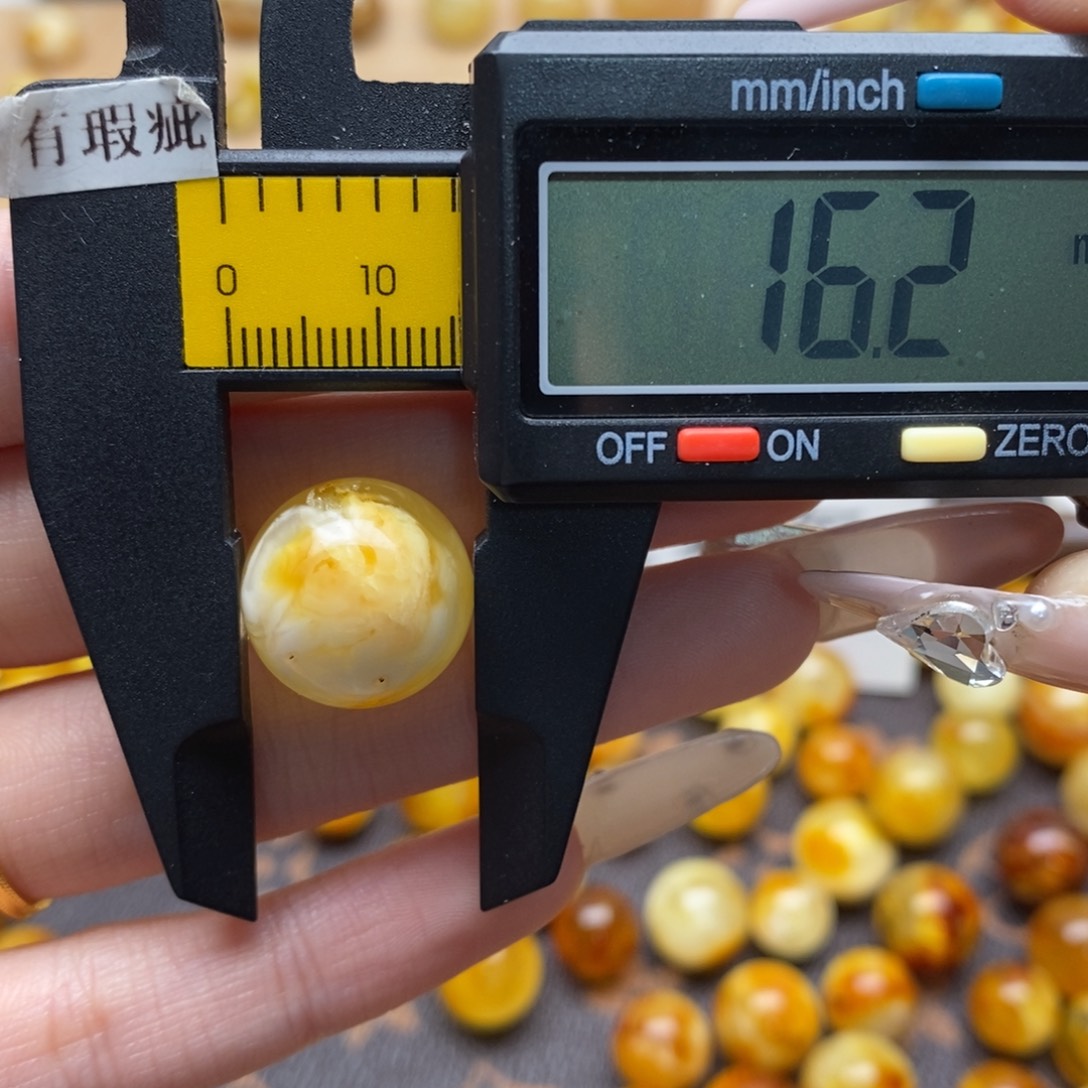 琥珀未镶嵌珠宝奇石蜜蜡1218