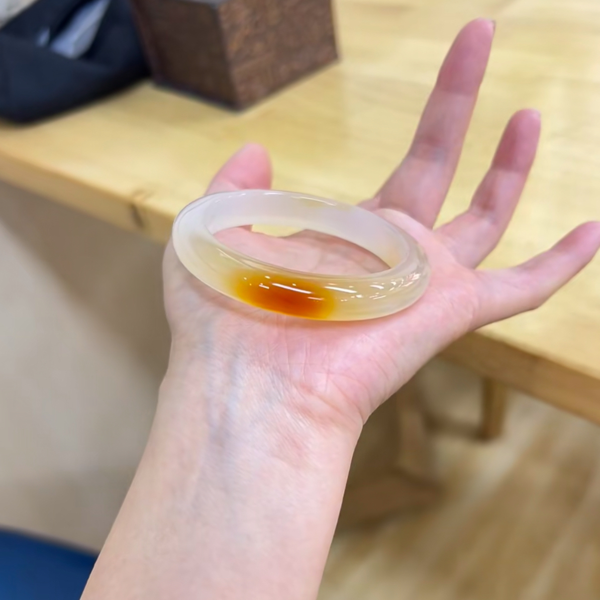直播间一物一拍玛瑙手镯
