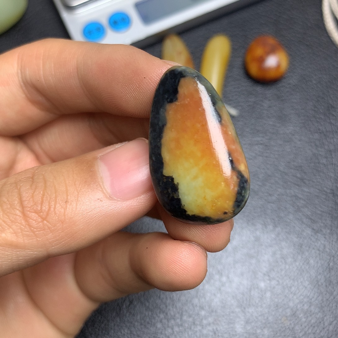 和田玉未镶嵌摆件