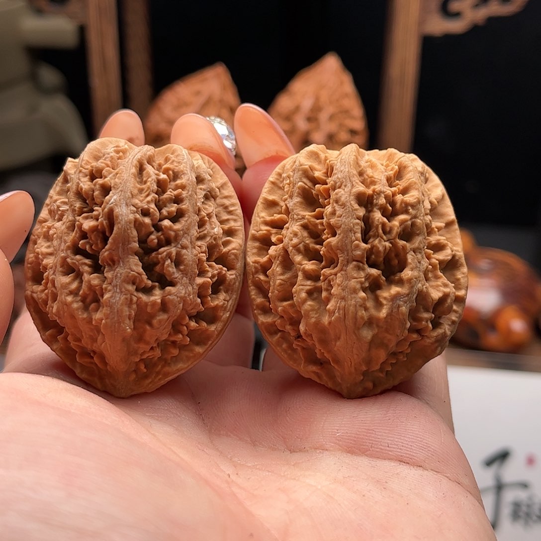 文玩核桃把件关东女子家楸大胖109